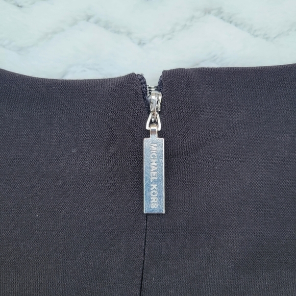 Michael Kors Black with White detail Logo dress size Small - Picture 4 of 6